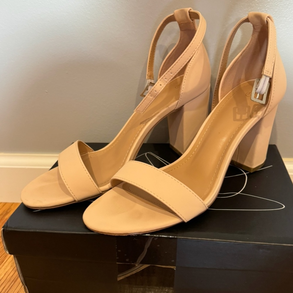 Women’s Block Heel Sandals